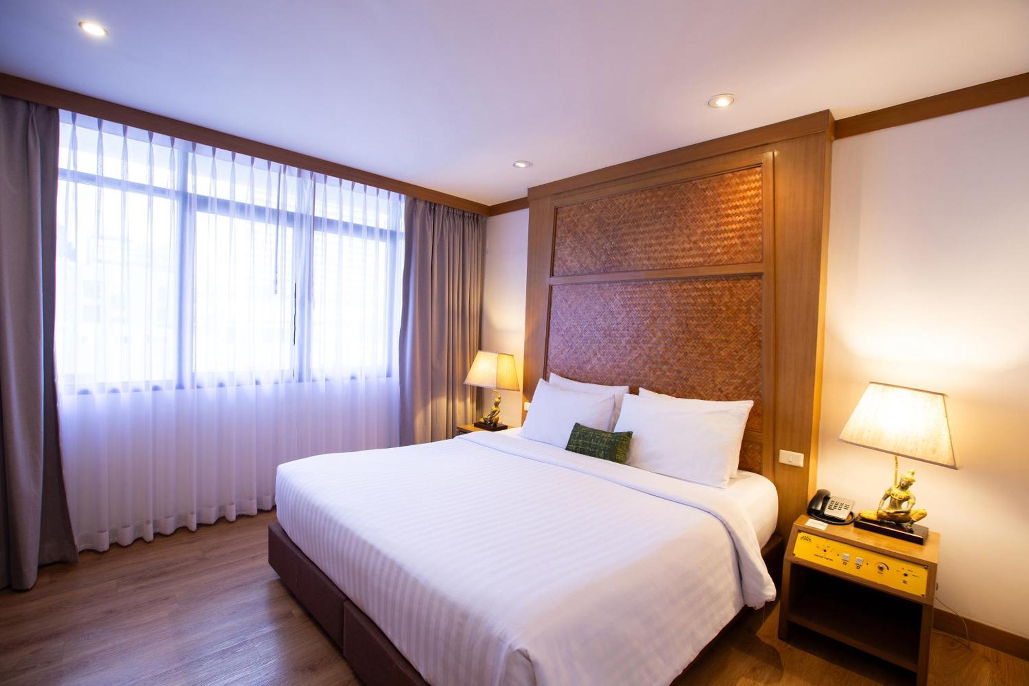 The Tarntawan Hotel Surawong Bangkok Eksteriør billede